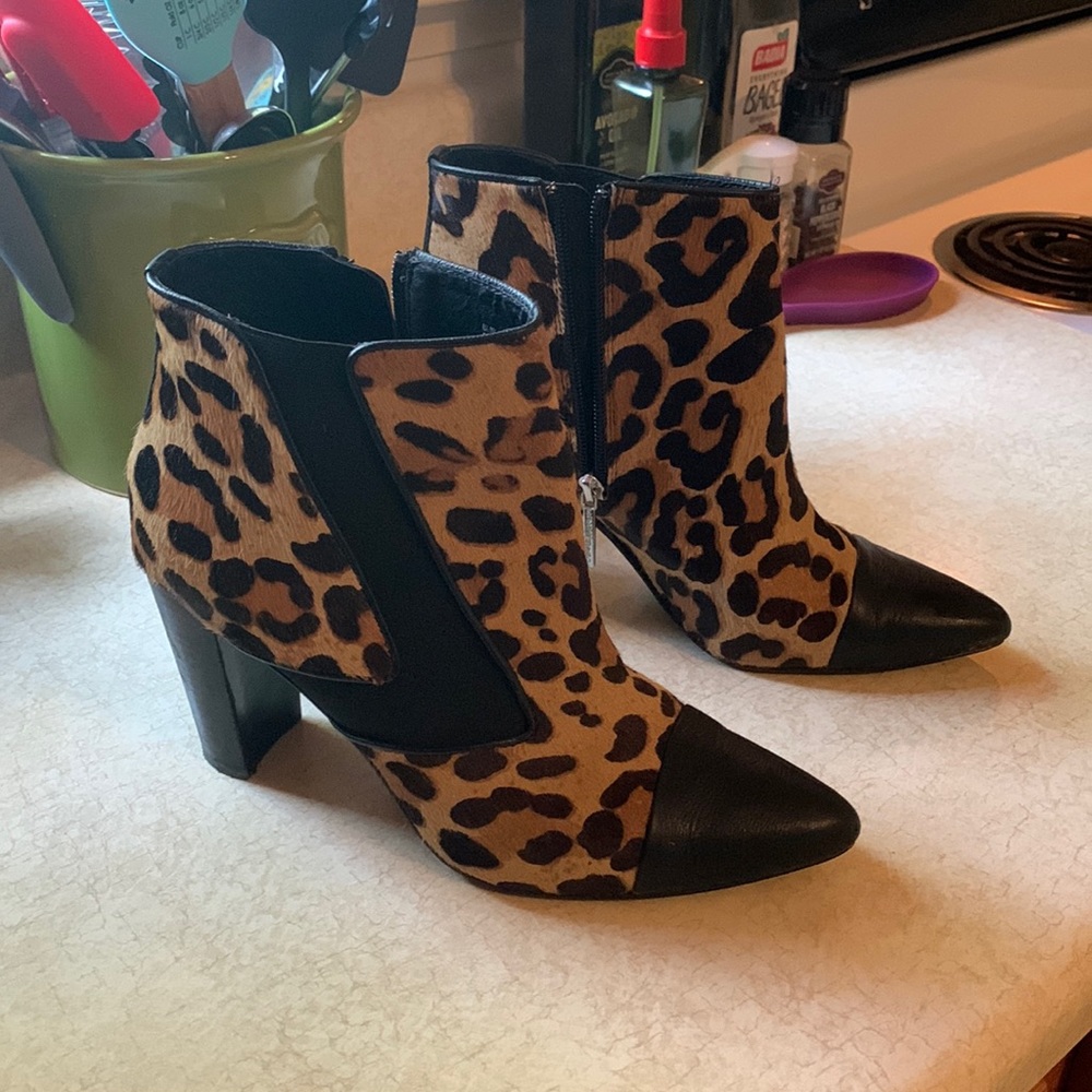 Pony hair leopard print ankle boots